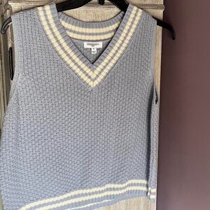 Baby blue knit vest